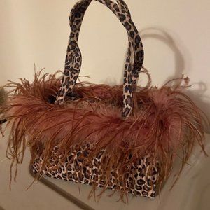 Leopard print purse with Feathers